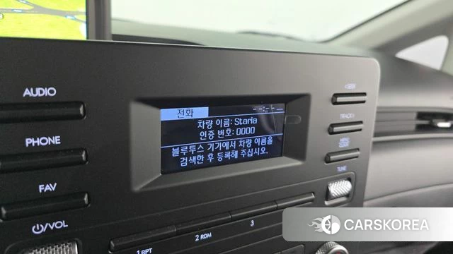 Hyundai Staria 2023 Белый из Кореи, фото 5