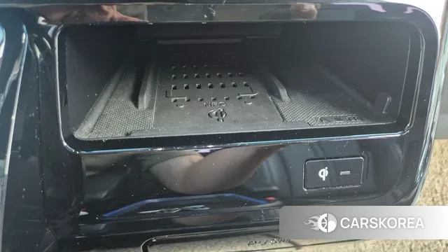 Hyundai Staria 2022 Белый из Кореи, фото 5