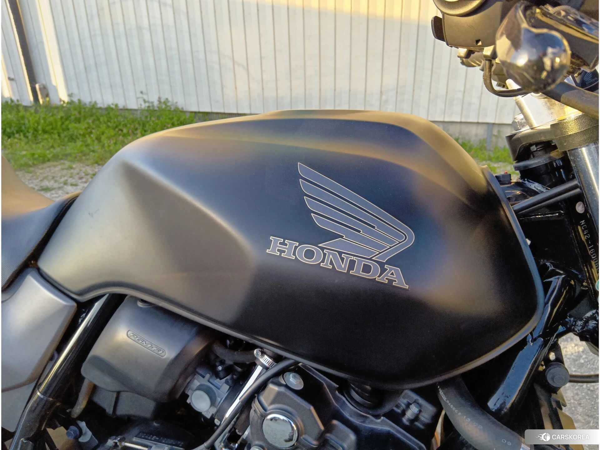 Проданный Honda CB400SF id 3950356 из Японии, фото 3