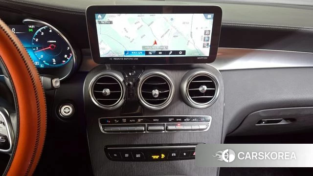 Mercedes-Benz GLC-Class X253 2023 Белый из Кореи, фото 5