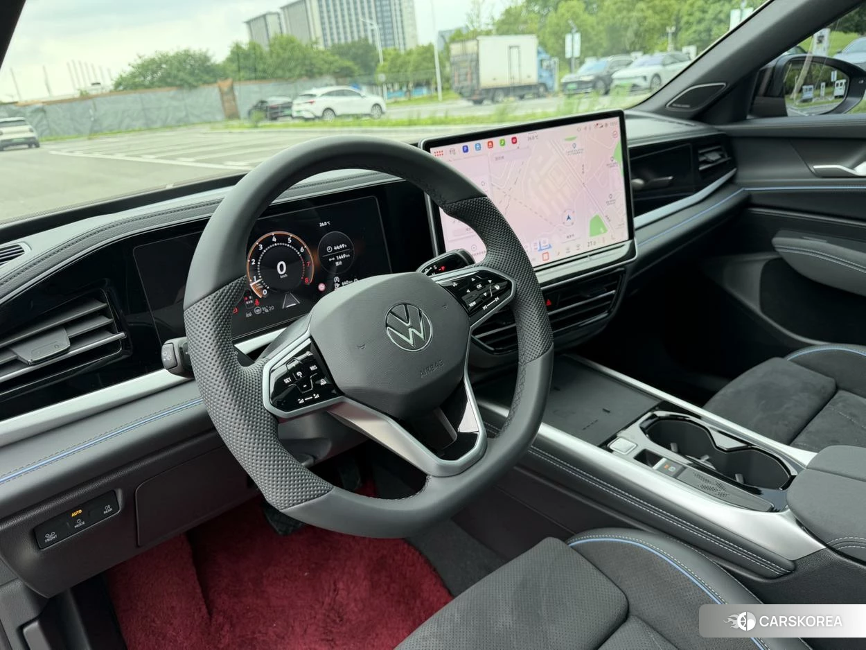 Volkswagen Passat 2025 Черный из Китая, фото 5