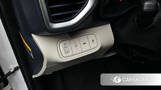 Hyundai Venue 2019 Белый из Кореи, фото 5