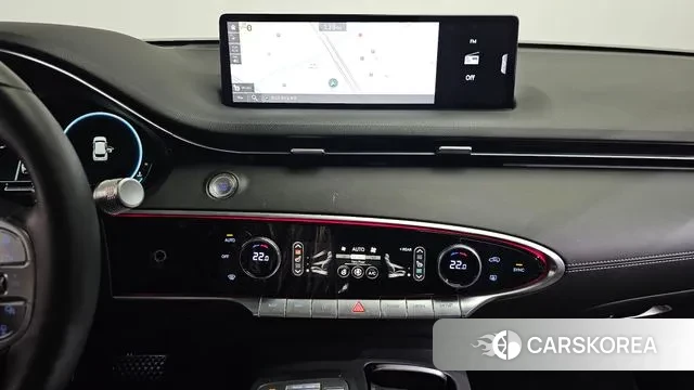 Genesis GV70 2023 Белый из Кореи, фото 5