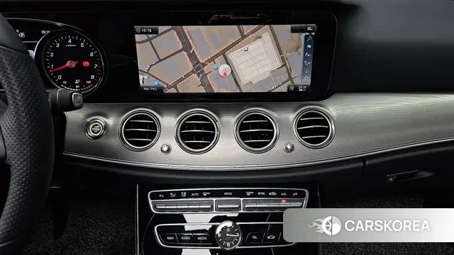 Mercedes-Benz E-Class W213 2018 Белый из Кореи, фото 5