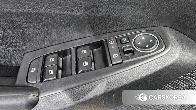 Kia The New Seltos 2024 Серый из Кореи, фото 5