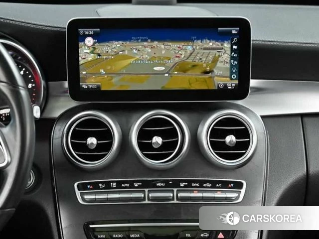 Mercedes-Benz C-Class W205 2019 Белый из Кореи, фото 5