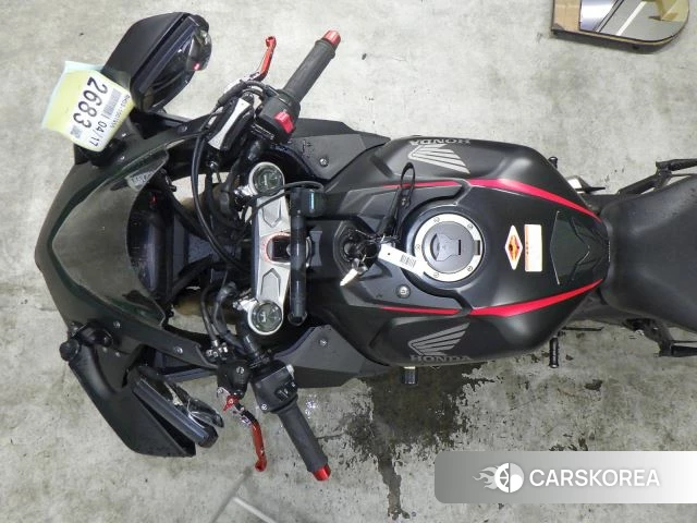 Проданный Honda CBR650R id 3947396 из Японии, фото 2