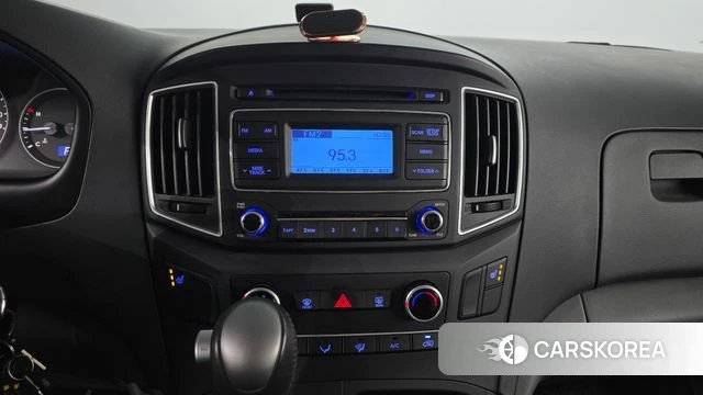 Hyundai The New Grand Starex 2019 Белый из Кореи, фото 5