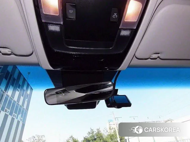 Hyundai Staria 2023 Белый из Кореи, фото 5