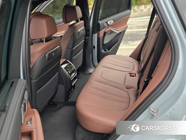 BMW X5 (G05) 2026 Цвет галактики из Кореи, фото 5