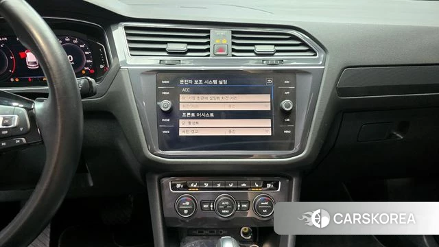 Volkswagen Tiguan Allspace 2020 Серебряный из Кореи, фото 5