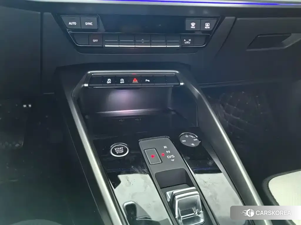 Audi A3 2024 Silver/gray из Китая, фото 5