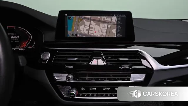 BMW 5 Series (G30) 2020 Серый из Кореи, фото 5