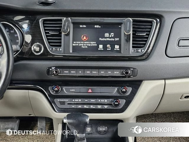 Kia The New Carnival 2019 Белый из Кореи, фото 5