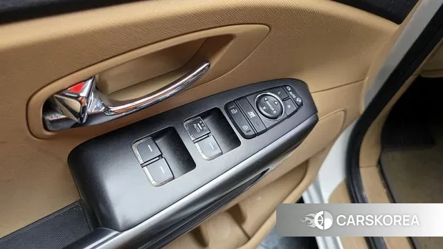 Kia The New Carnival 2018 Белый из Кореи, фото 5
