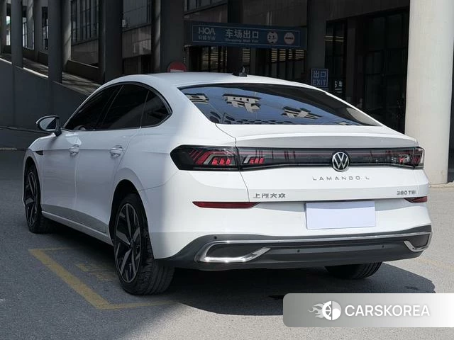 Volkswagen Lingdu 2023 Белый из Китая, фото 5