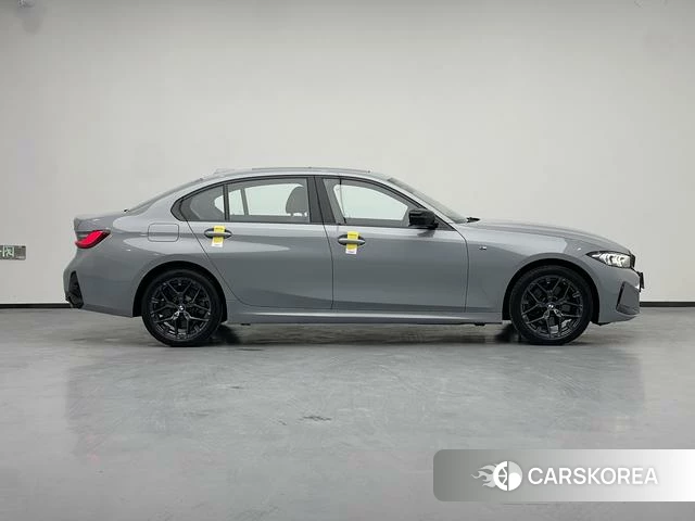 BMW 3 series 2025 Темно-серый из Китая, фото 5