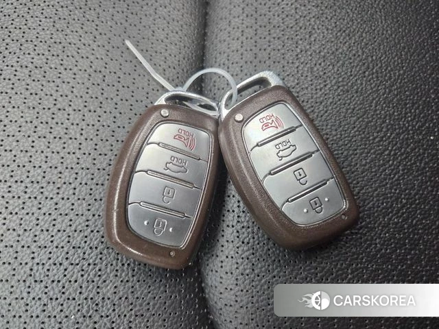 Hyundai Avante AD 2018 Жемчужный цвет из Кореи, фото 5