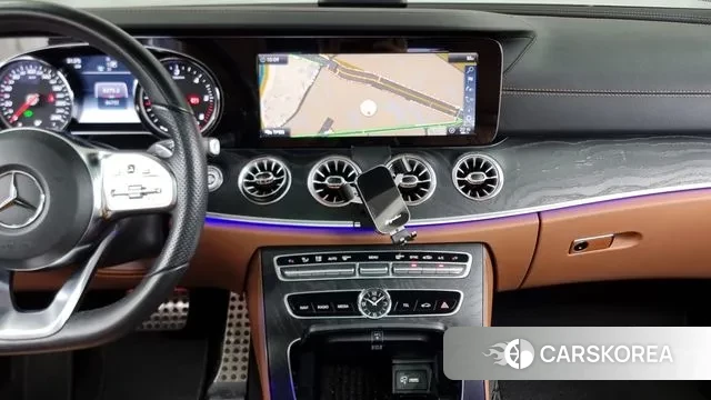 Mercedes-Benz E-Class W213 2018 Белый из Кореи, фото 5