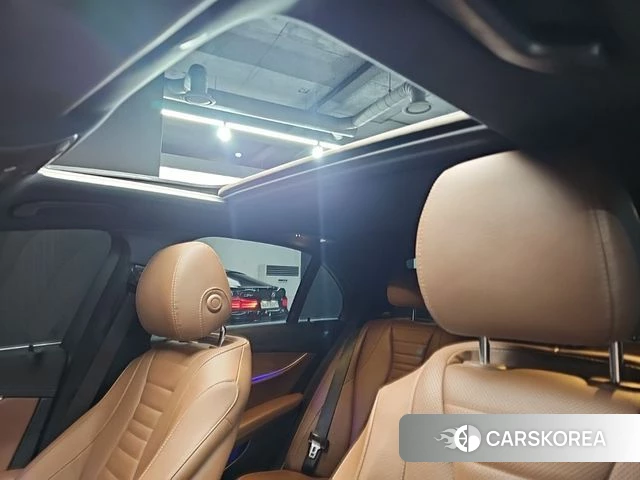 Mercedes-Benz E-Class W213 2021 Черный из Кореи, фото 5