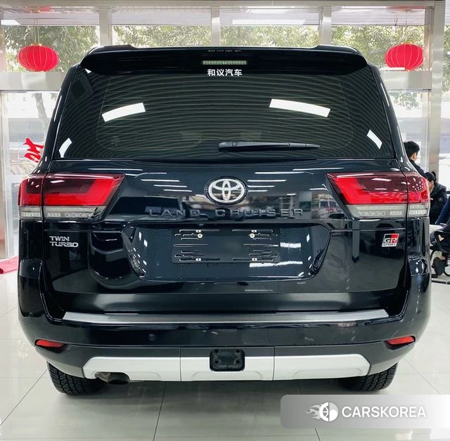 Toyota Land Cruiser (imported) 2023 Черный из Китая, фото 5