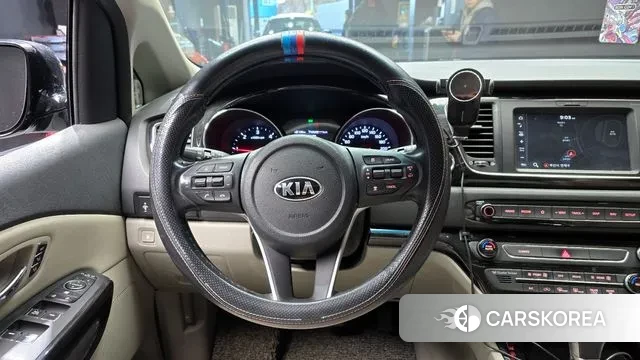Kia The New Carnival 2018 Серый из Кореи, фото 5
