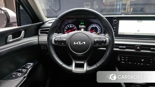 Kia K5 3rd generation 2022 Серый из Кореи, фото 5