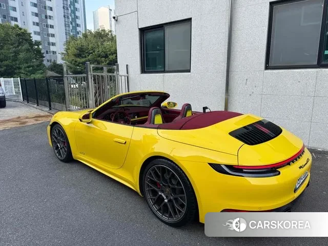 Porsche 911(992) 2020 Желтый из Кореи, фото 5