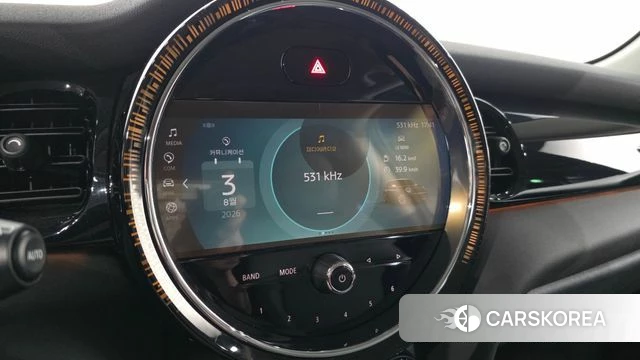 Mini Cooper 2023 Серебристо-серый из Кореи, фото 5