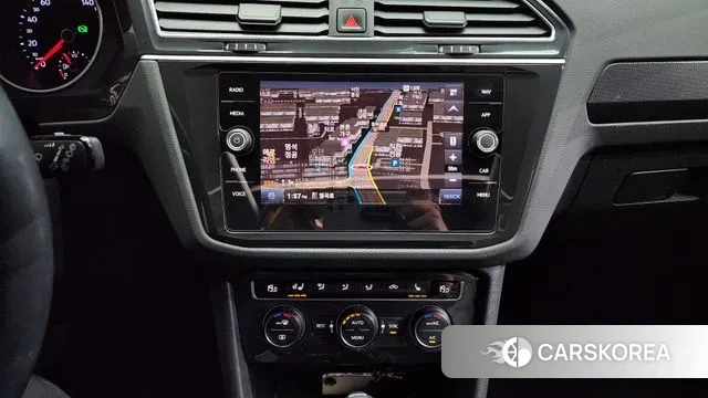 Volkswagen Tiguan second Generation 2020 Синий из Кореи, фото 5