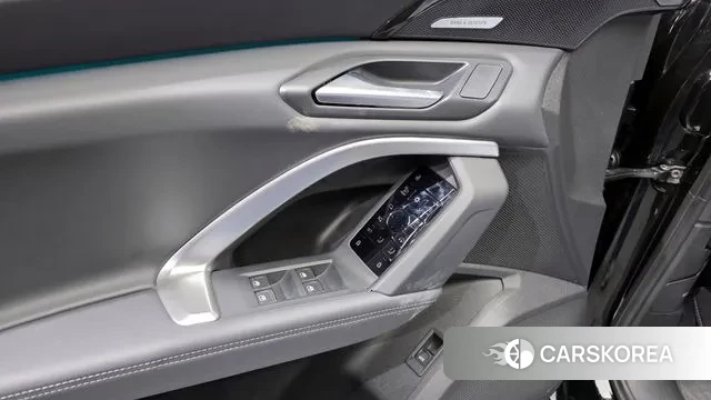 Audi Q5 (80A) 2025 Черный из Кореи, фото 5