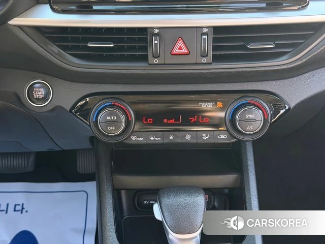 Kia The New K3 2nd generation 2021 Серый из Кореи, фото 5