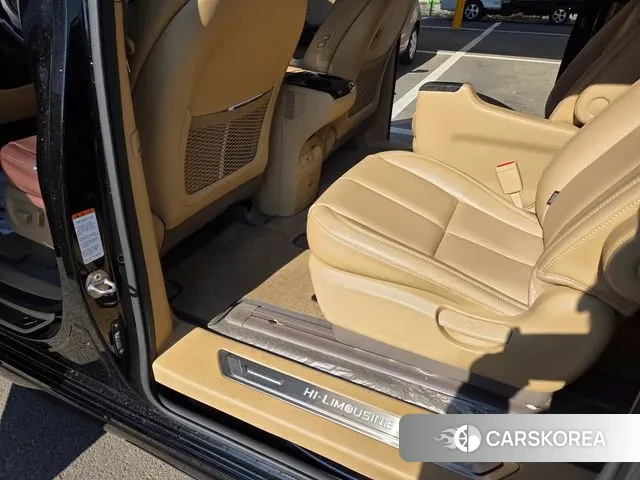 Kia The New Carnival 2018 Черный из Кореи, фото 5