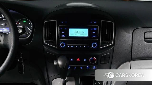 Hyundai The New Grand Starex 2019 Белый из Кореи, фото 5