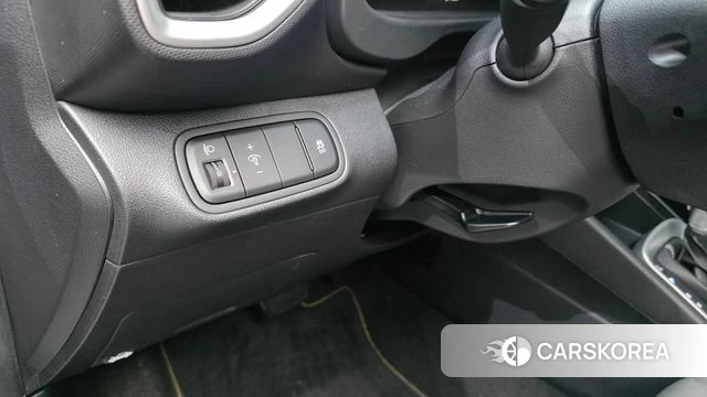 Hyundai Venue 2023 Серый из Кореи, фото 5