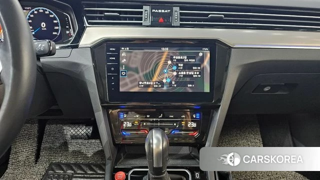 Volkswagen Passat GT (B8) 2022 Белый из Кореи, фото 5