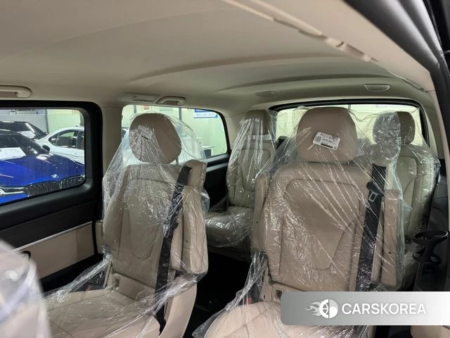 Mercedes-Benz V-Class 2025 Черный из Кореи, фото 5