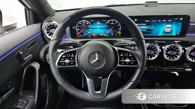 Mercedes-Benz A-Class W177 2022 Белый из Кореи, фото 5