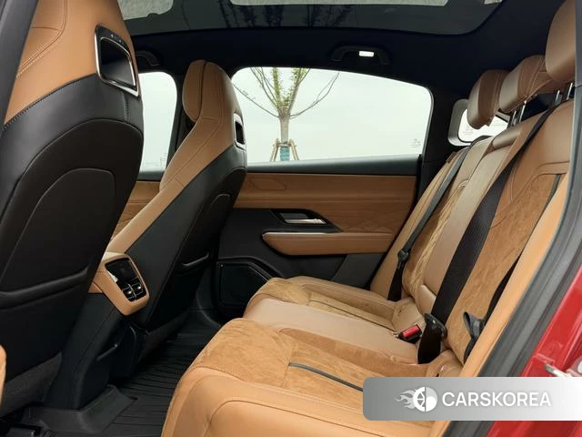 Mazda EZ-6 2025 Красный из Китая, фото 5