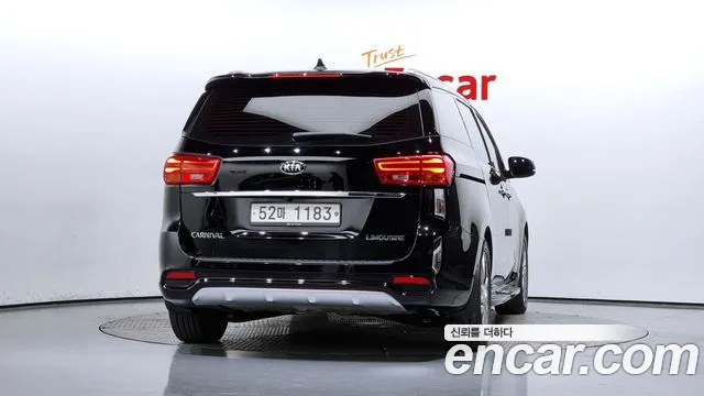 Kia The New Carnival 2018 Черный из Кореи, фото 5