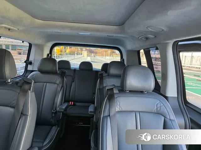 Hyundai Staria 2021 Серый из Кореи, фото 5