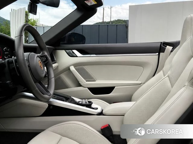 Porsche 911(992) 2021 Черный из Кореи, фото 5