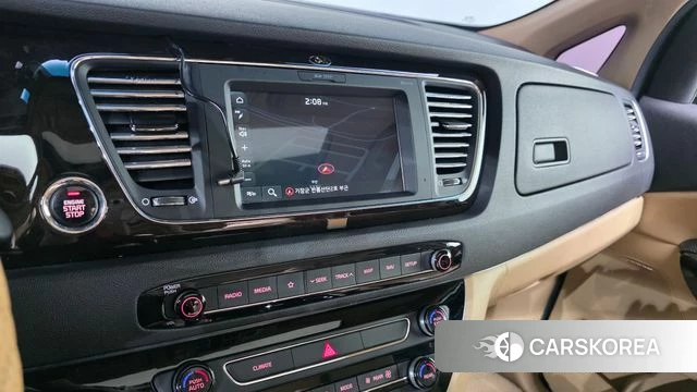 Kia The New Carnival 2019 Черный из Кореи, фото 5