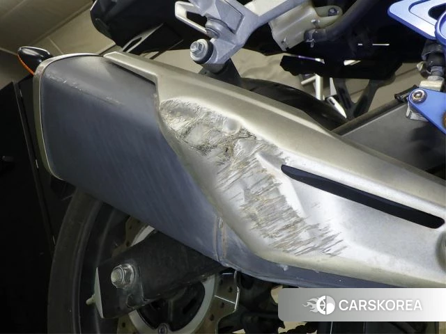 Проданный Honda CBR400R id 4000024 из Японии, фото 5