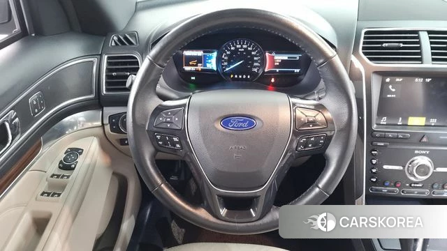 Ford Explorer 2019 Белый из Кореи, фото 5