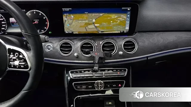 Mercedes-Benz E-Class W213 2019 Белый из Кореи, фото 5