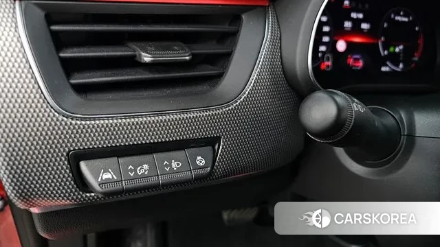 Renault Korea (Samsung) XM3 2022 Красный из Кореи, фото 5