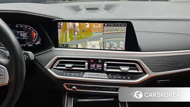 BMW X7 (G07) 2021 Черный из Кореи, фото 5