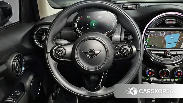 Mini Cooper 2021 Серебряный из Кореи, фото 5