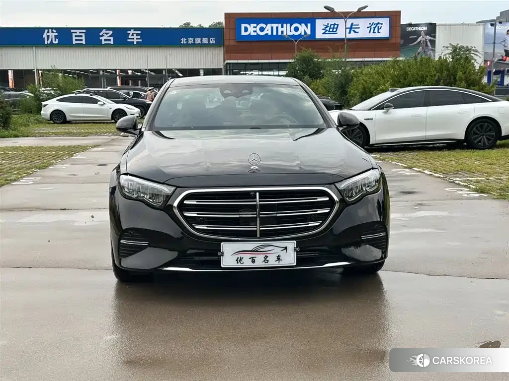 Mercedes-Benz E-Class 2026 Черный из Китая, фото 5